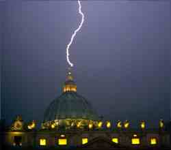 Vatican struck by lightning